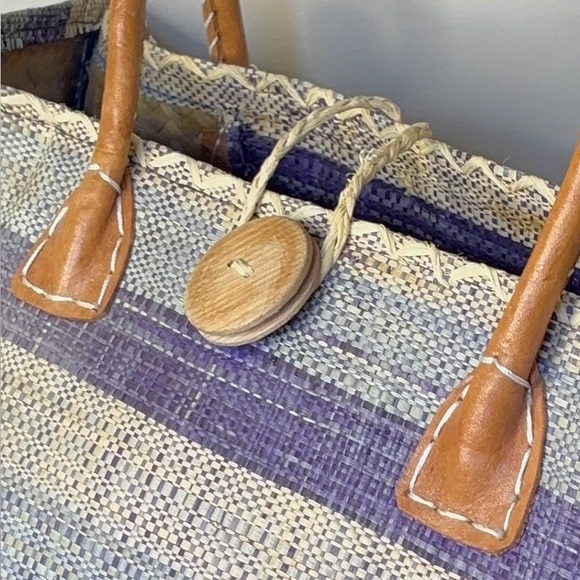 Vtg Handwoven Madagascar Raffia Stripe Tote Bag - Picture 10 of 14